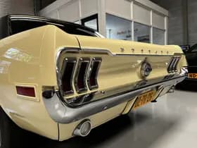 Ford Exterior Colour thumbnail 38