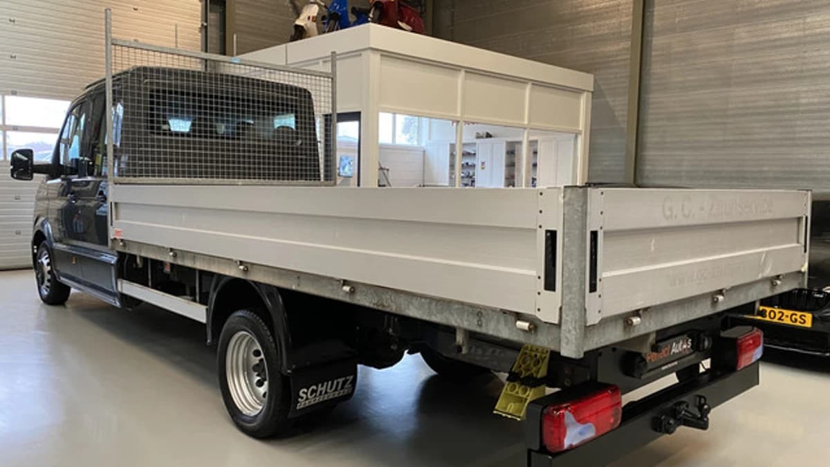 Kom Exterior Colour — foto 1