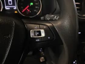 Kom Exterior Colour thumbnail 13