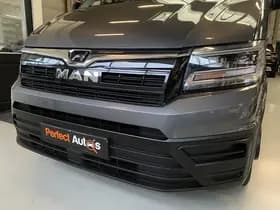 Kom Exterior Colour thumbnail 14