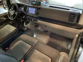 Kom Exterior Colour thumbnail 18