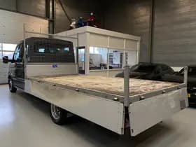 Kom Exterior Colour thumbnail 21