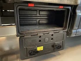 Kom Exterior Colour thumbnail 24