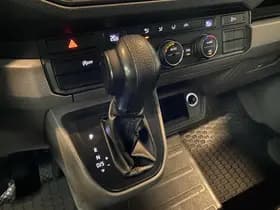 Kom Exterior Colour thumbnail 38