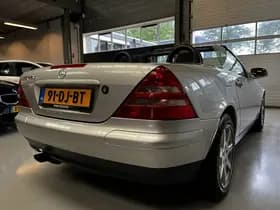 Mercedes-Benz Exterior Colour thumbnail 20