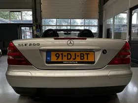 Mercedes-Benz Exterior Colour thumbnail 9