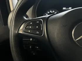 Mercedes-Benz Exterior Colour thumbnail 19