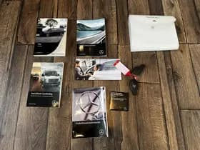 Mercedes-Benz Exterior Colour thumbnail 5