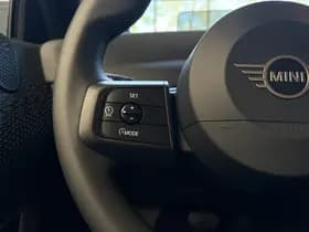 MINI Exterior Colour thumbnail 16