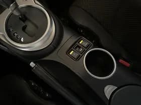 Nissan Exterior Colour thumbnail 24