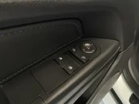 Opel Exterior Colour thumbnail 21