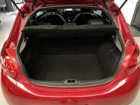 Peugeot Exterior Colour thumbnail 16