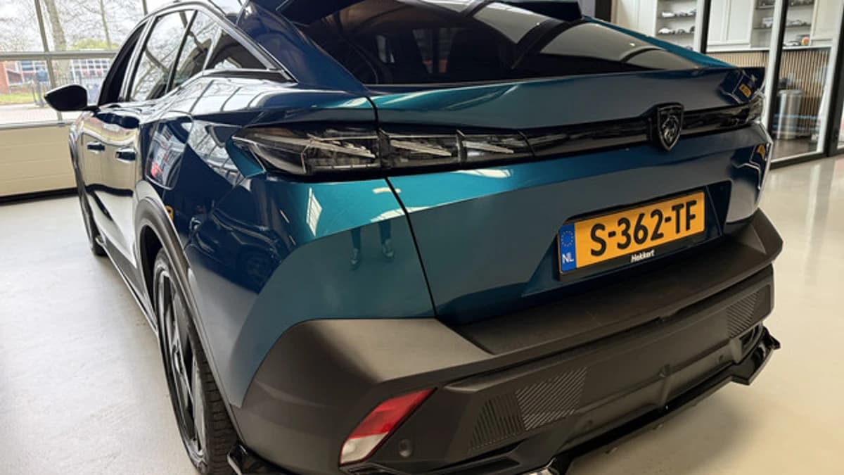 Peugeot Exterior Colour — foto 1