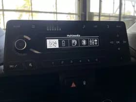 Peugeot Exterior Colour thumbnail 4