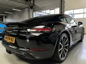 Porsche Exterior Colour thumbnail 17