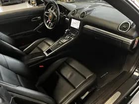 Porsche Exterior Colour thumbnail 20