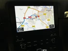 Porsche Exterior Colour thumbnail 3