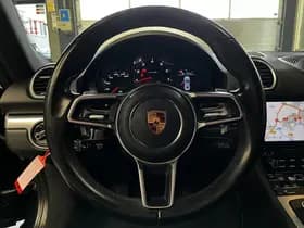 Porsche Exterior Colour thumbnail 21