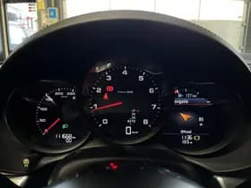 Porsche Exterior Colour thumbnail 23