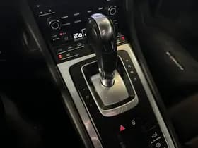 Porsche Exterior Colour thumbnail 27