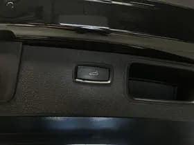 Porsche Exterior Colour thumbnail 13