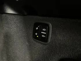 Porsche Exterior Colour thumbnail 18