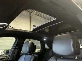 Porsche Exterior Colour thumbnail 3