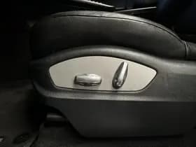 Porsche Exterior Colour thumbnail 24