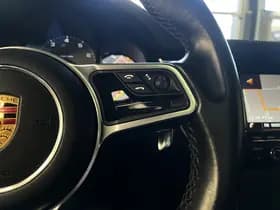 Porsche Exterior Colour thumbnail 34