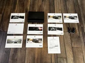 Porsche Exterior Colour thumbnail 5