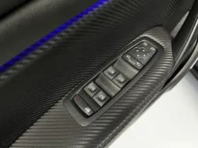 Renault Exterior Colour thumbnail 25