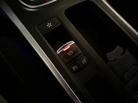 Renault Exterior Colour thumbnail 37