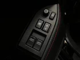 Toyota Exterior Colour thumbnail 18