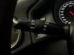 Toyota Exterior Colour thumbnail 31