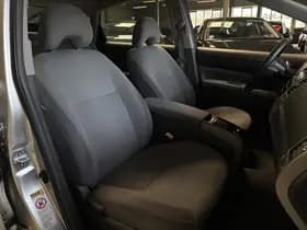 Toyota Exterior Colour thumbnail 18