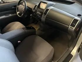 Toyota Exterior Colour thumbnail 19