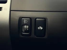 Toyota Exterior Colour thumbnail 26