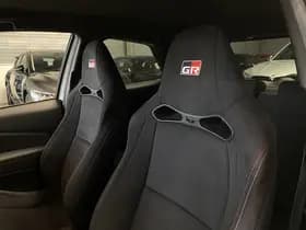 Toyota Exterior Colour thumbnail 16