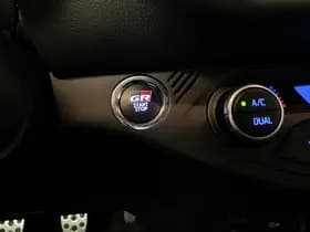 Toyota Exterior Colour thumbnail 19