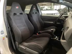 Toyota Exterior Colour thumbnail 24