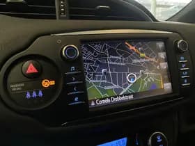 Toyota Exterior Colour thumbnail 7