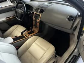 Volvo Exterior Colour thumbnail 19