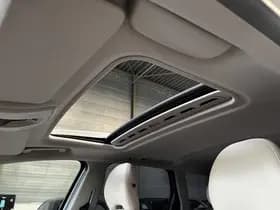 Volvo Exterior Colour thumbnail 3