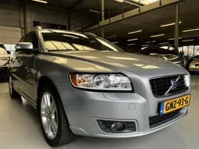 Volvo Exterior Colour thumbnail 7
