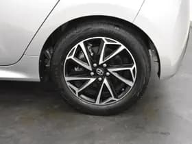 Toyota Yaris thumbnail 25
