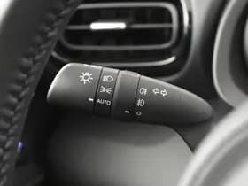 Toyota Yaris thumbnail 15