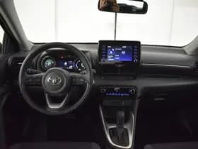 Toyota Yaris thumbnail 4