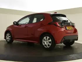Toyota Yaris thumbnail 6