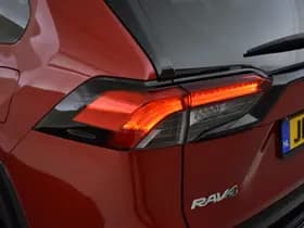 Toyota RAV4 thumbnail 12