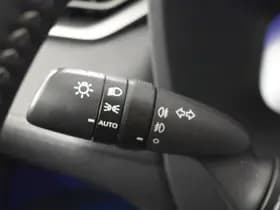 Toyota RAV4 thumbnail 35